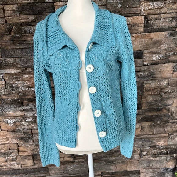 Vibrant Blue Cable Knit Cardigan with Classic Collar - Picture 3 of 9